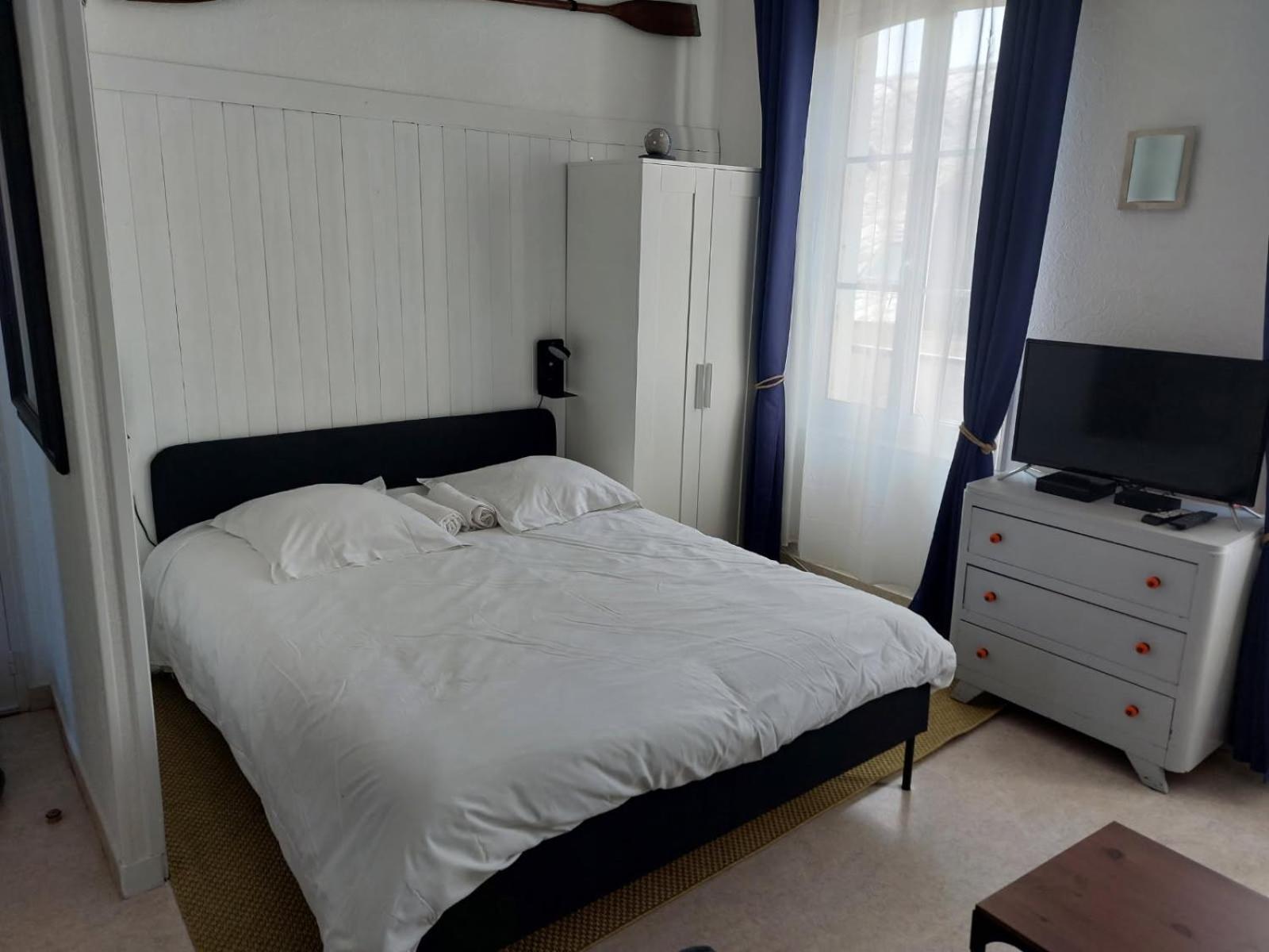 Les Vagues - Sejour Et Falaises Au Centre D'etretat Appartement *